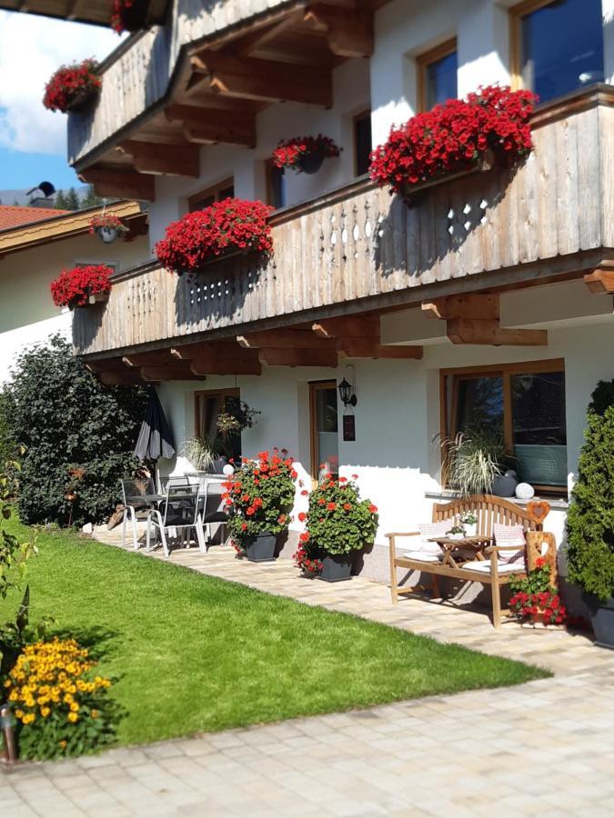 Ferienwohnung Haus Roland Zell am Ziller Exterior foto